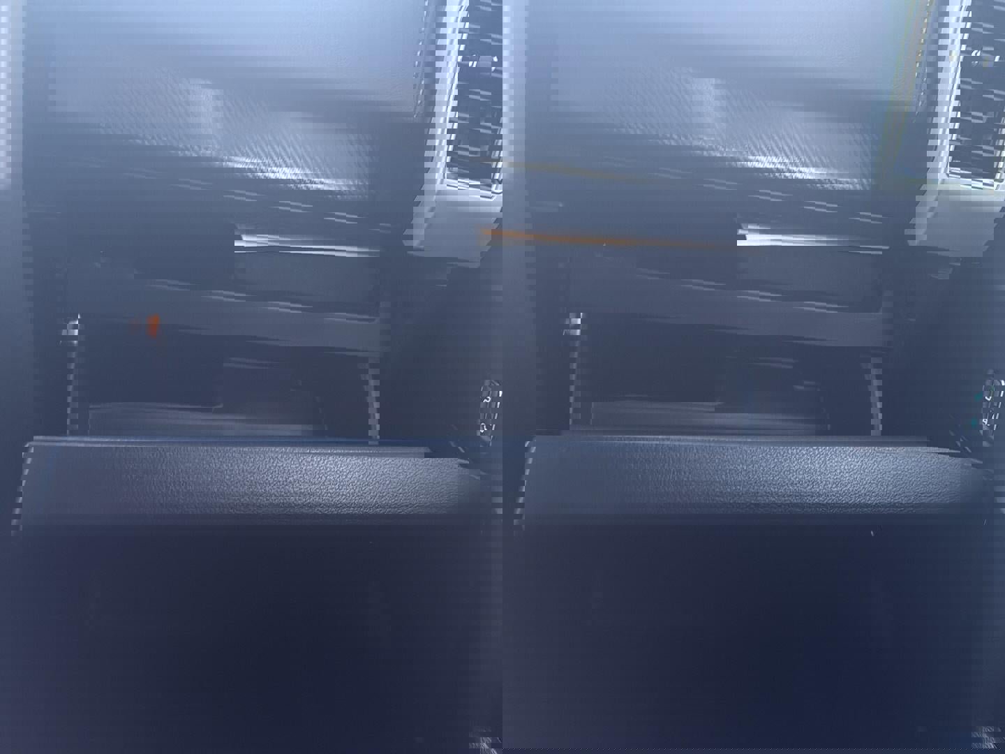 Used 2020 Ford F150 Lariat w/ Equipment Group 502A Luxury image 27