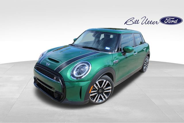 Used 2022 MINI Cooper S FWD image 1