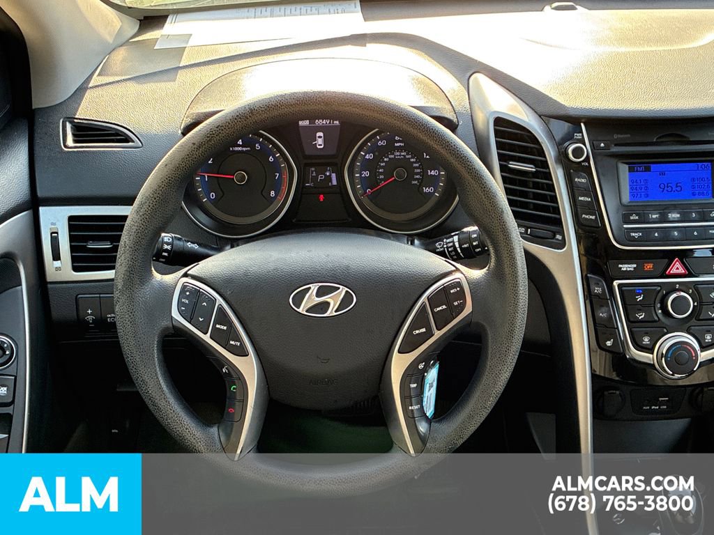 Used 2016 Hyundai Elantra GT image 19