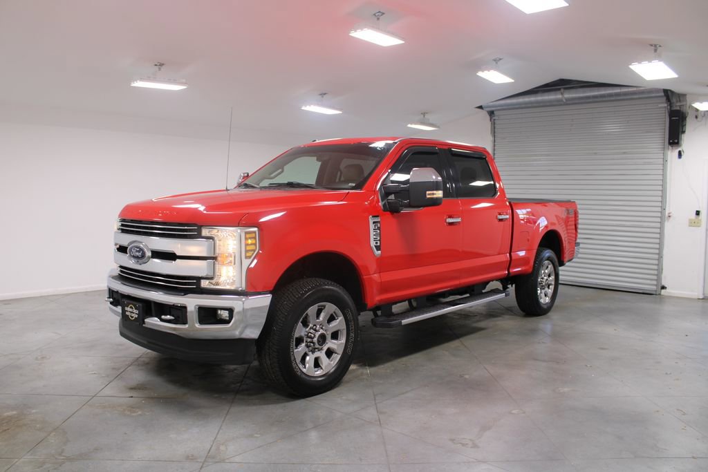 Used 2018 Ford F250 Lariat w/ Chrome Package AWD/4WD image 4