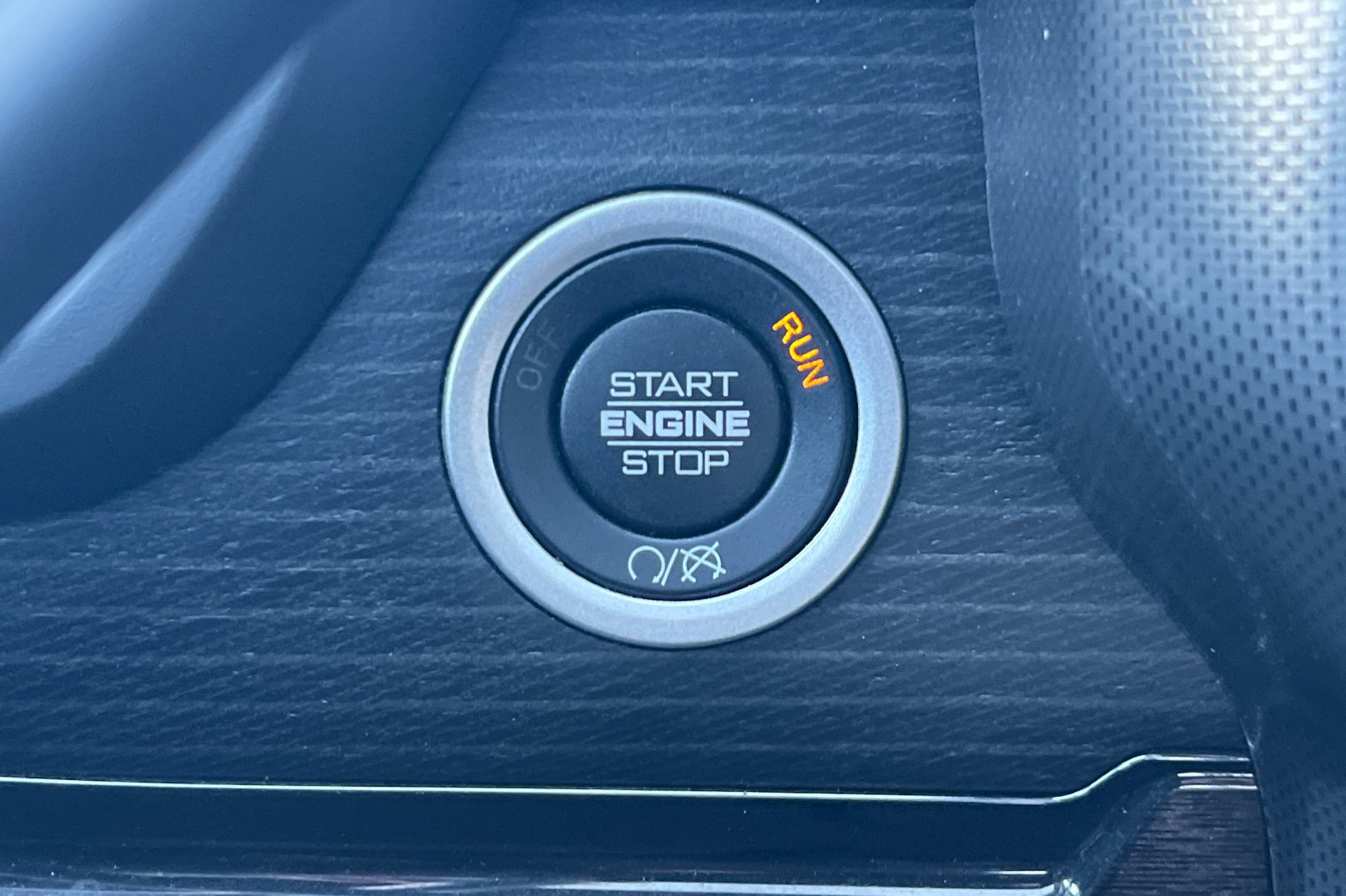 Used 2024 RAM 3500 Limited w/ Night Edition AWD/4WD image 25