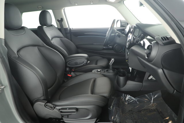 Used 2023 MINI Cooper SE image 19