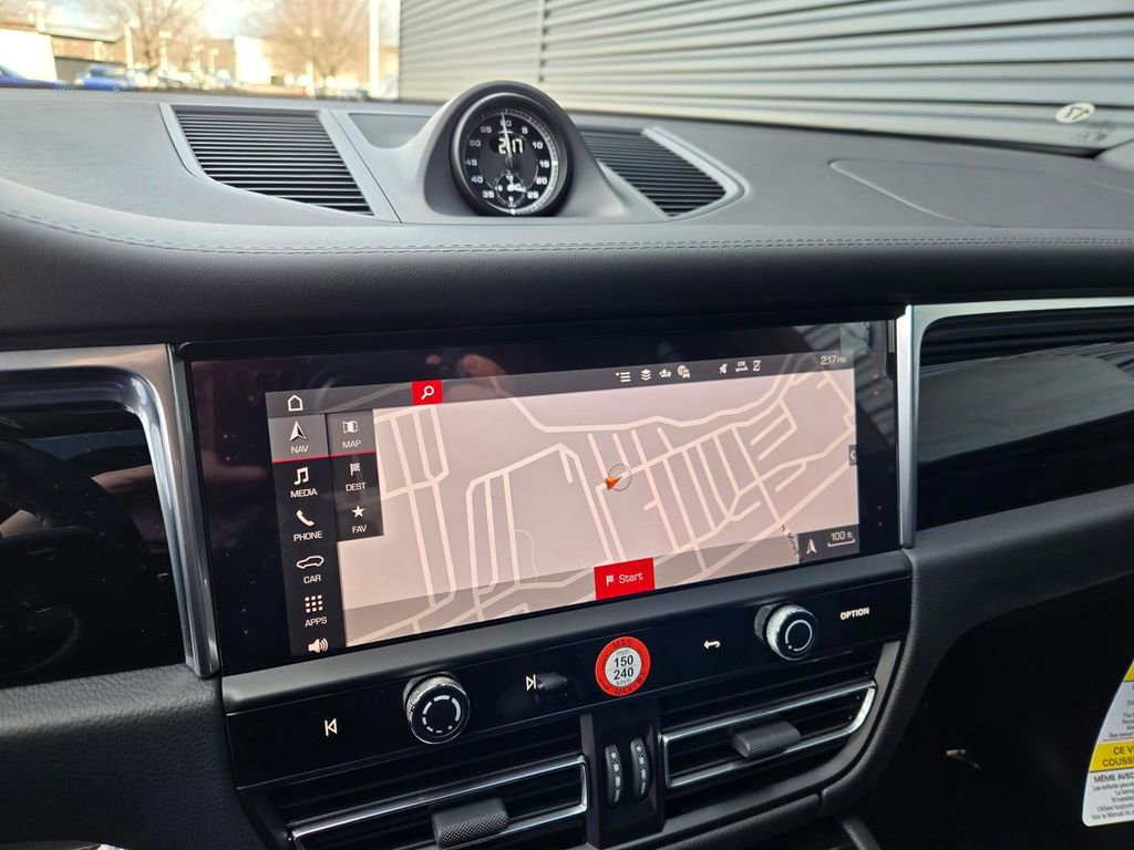 New 2026 Porsche Macan S image 22