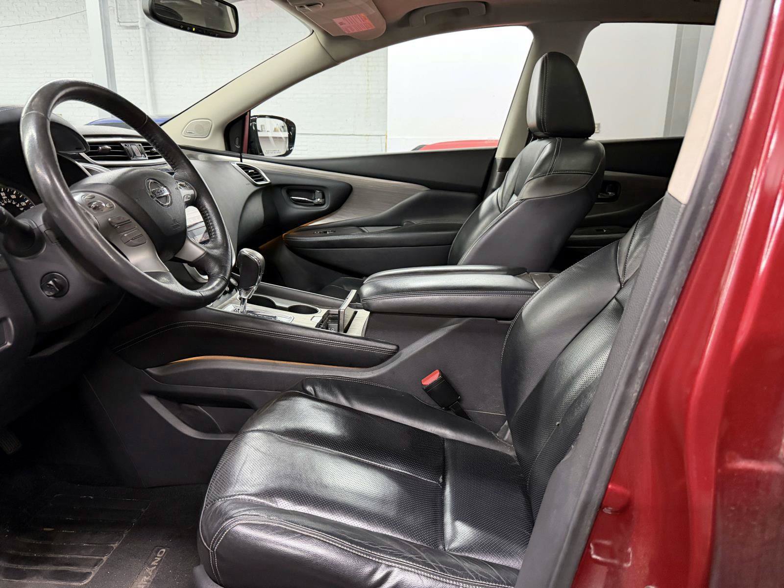 Used 2015 Nissan Murano Platinum w/ Platinum Technology Package AWD/4WD image 13