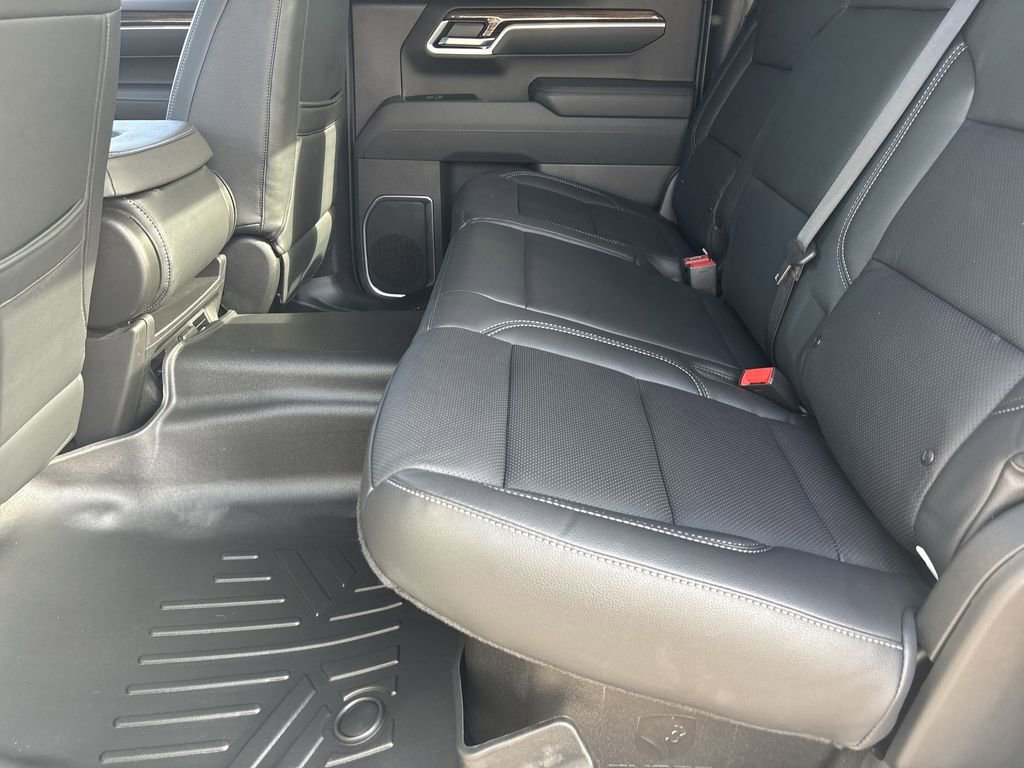 Used 2026 Chevrolet Silverado 1500 LT image 25