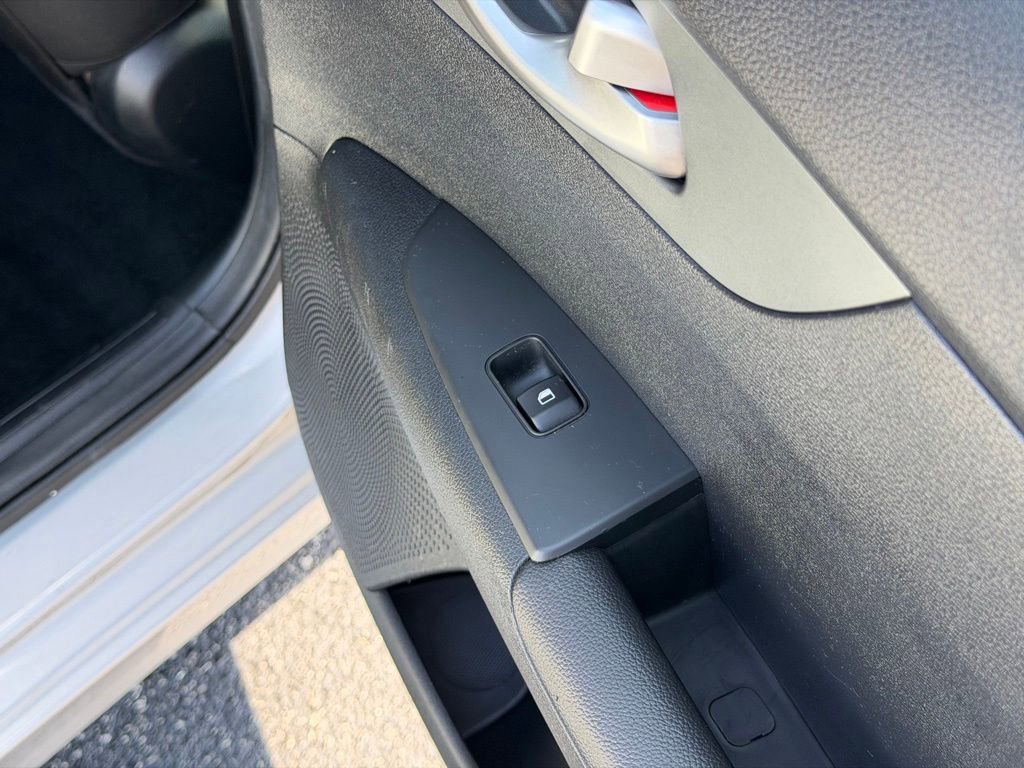 Used 2021 Kia Forte LXS FWD image 20