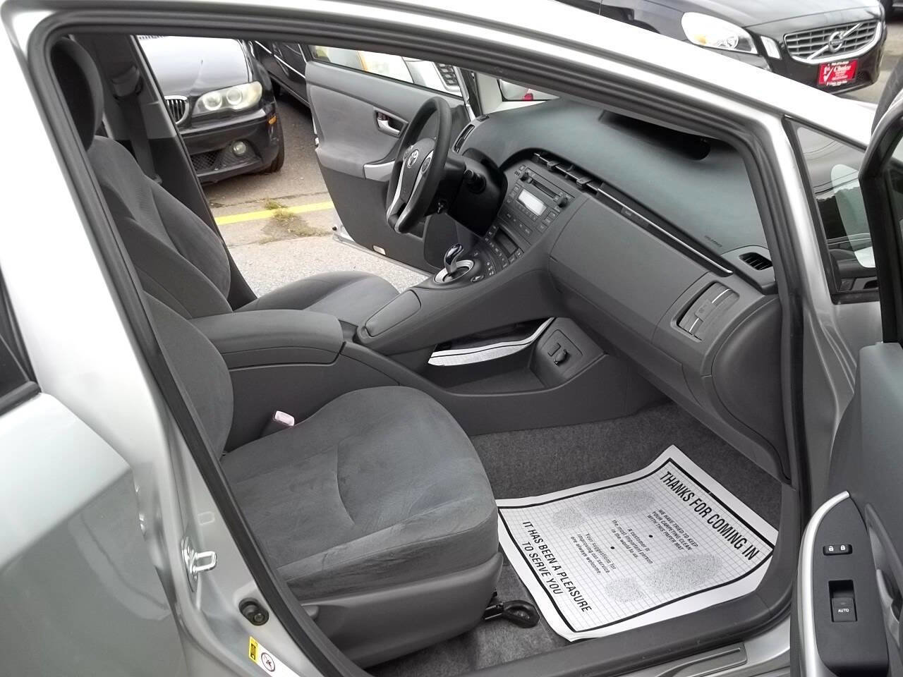 Used 2010 Toyota Prius Two image 9