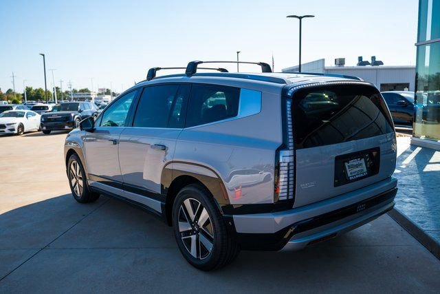 New 2026 Hyundai Ioniq 9 SEL image 3