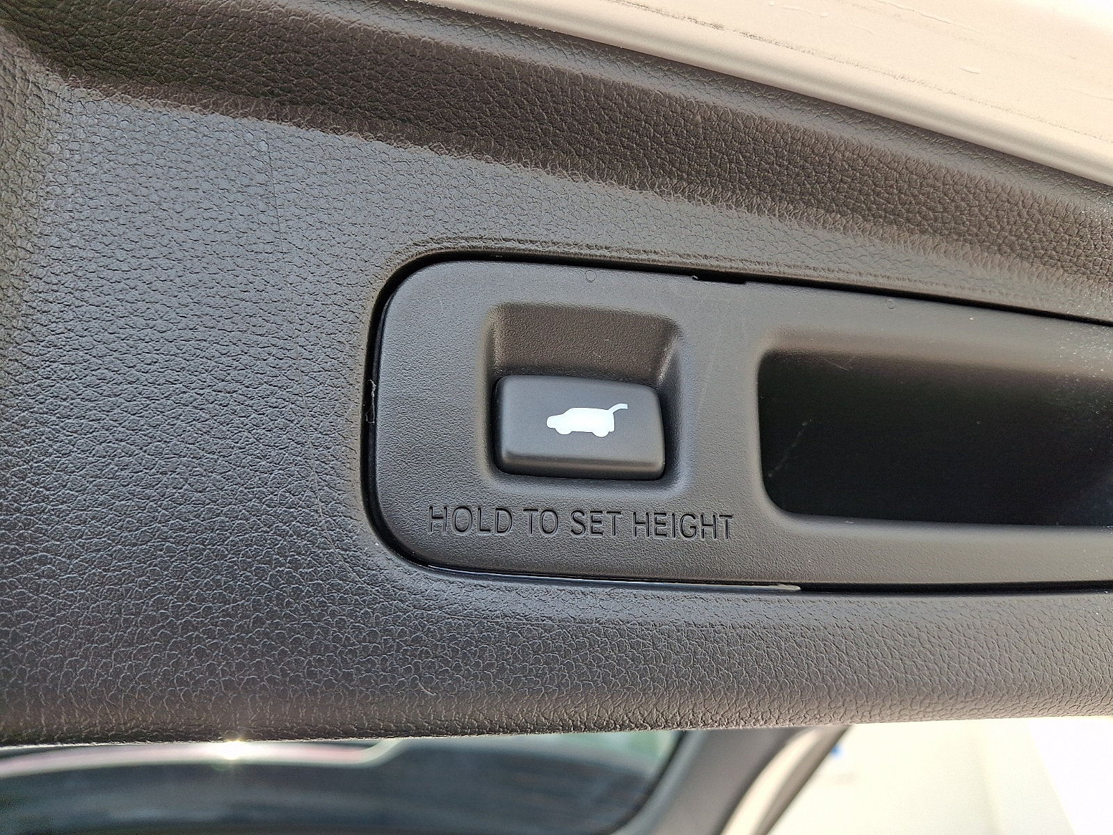Used 2023 Honda CR-V EX-L image 30