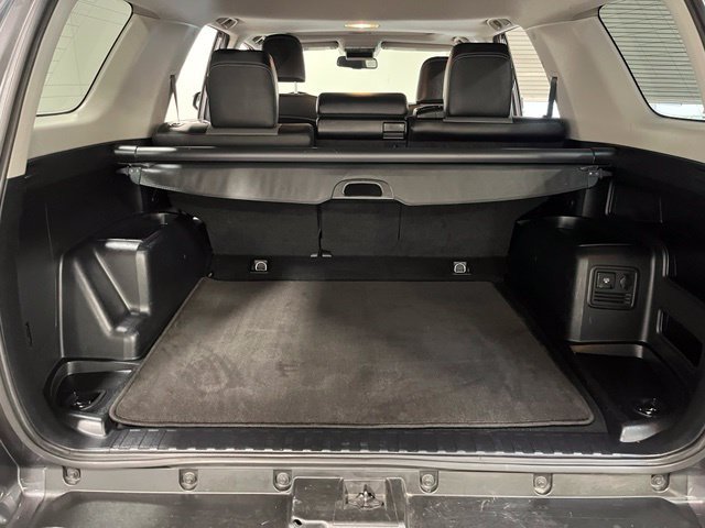 Used 2016 Toyota 4Runner SR5 Premium RWD image 17
