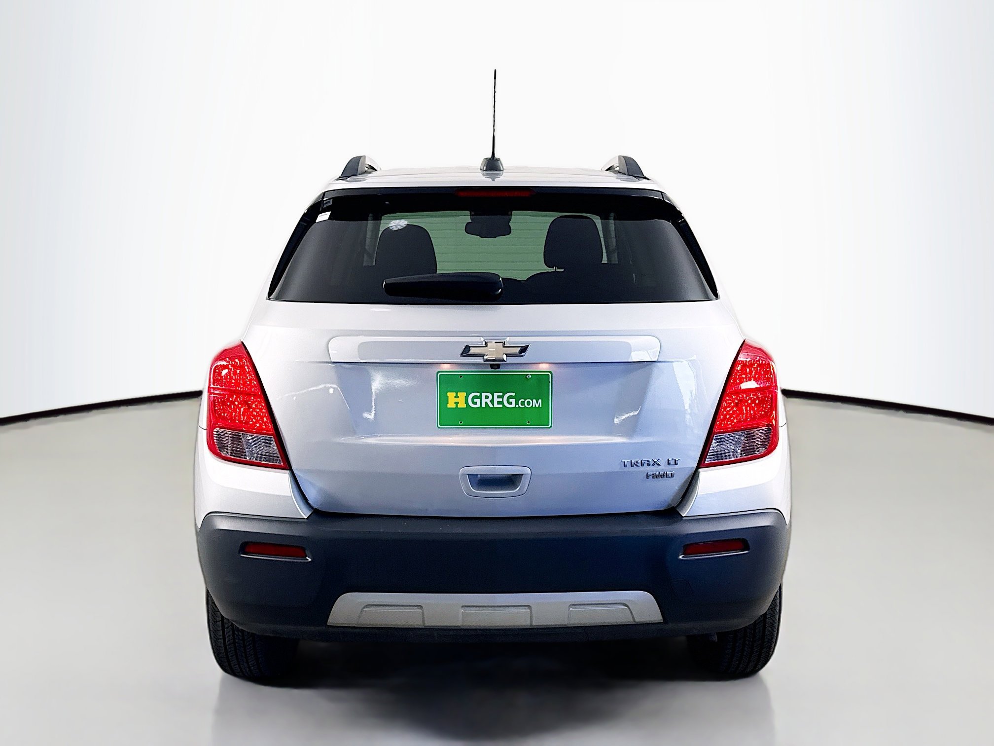 Used 2016 Chevrolet Trax LT w/ LT Sun and Sound Package image 8