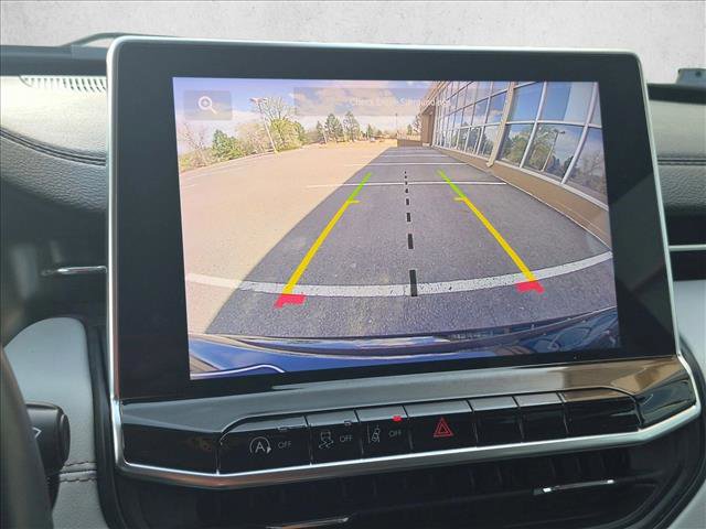 Used 2022 Jeep Compass Limited image 13