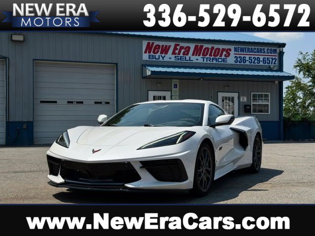 Used 2023 Chevrolet Corvette Stingray w/ 3LT RWD image 1