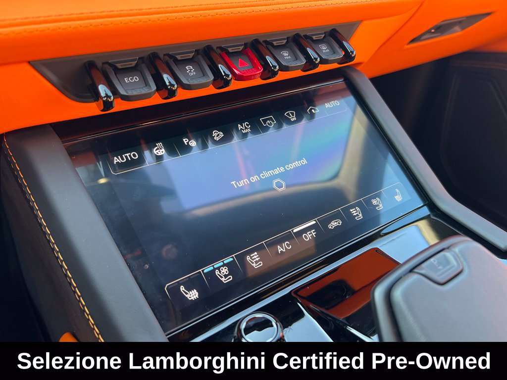 Used 2025 Lamborghini Urus SE AWD/4WD image 26