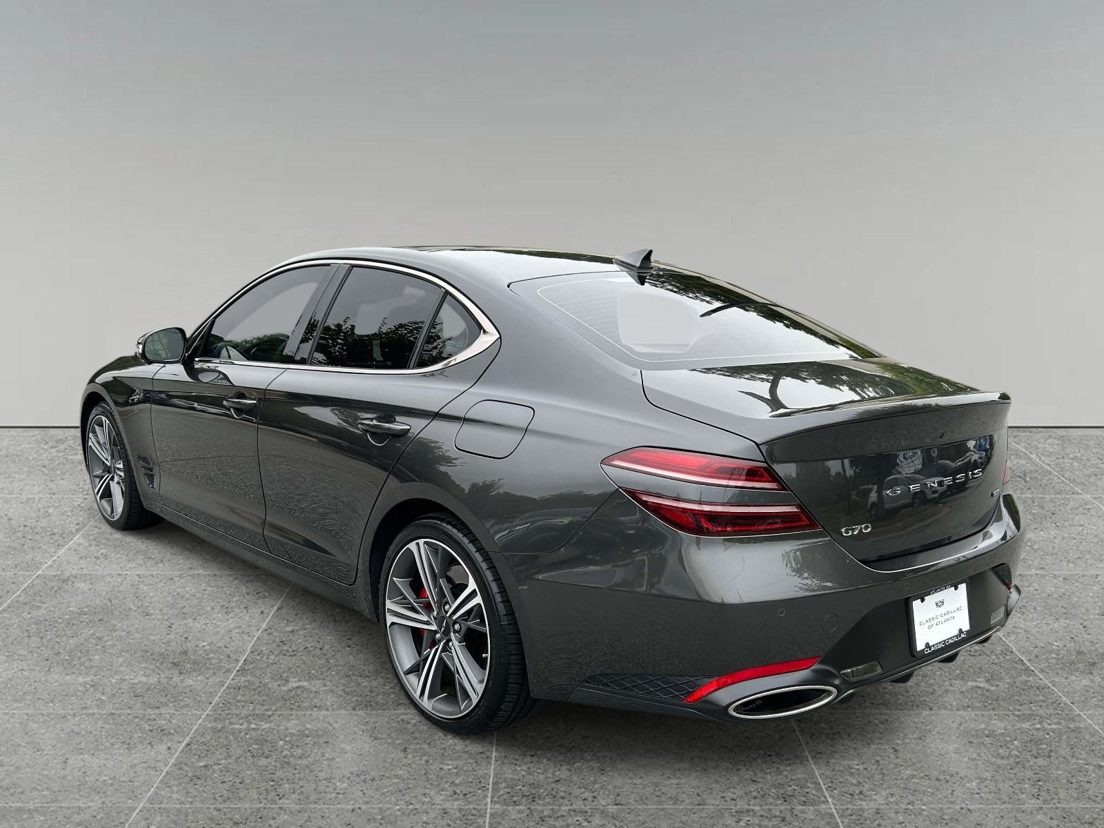 Used 2024 Genesis G70 3.3T Advanced w/ Sport Prestige Package RWD image 3