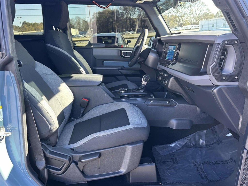 Used 2023 Ford Bronco 2-Door w/ Sasquatch Package image 6