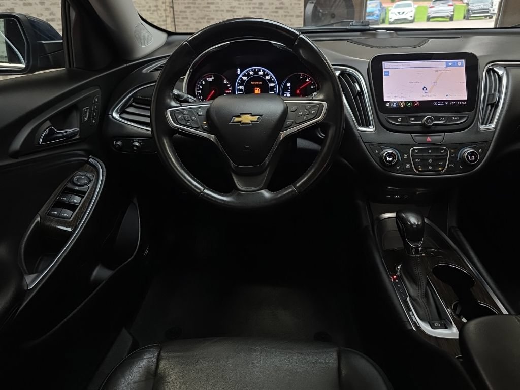 Used 2022 Chevrolet Malibu Premier FWD image 14