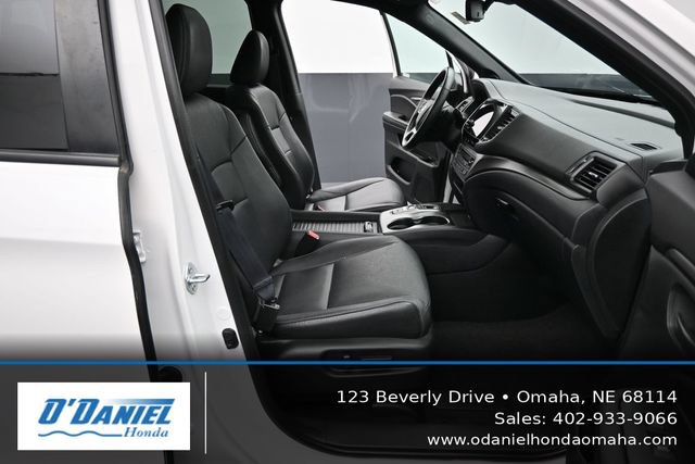 Used 2023 Honda Passport EX-L image 41