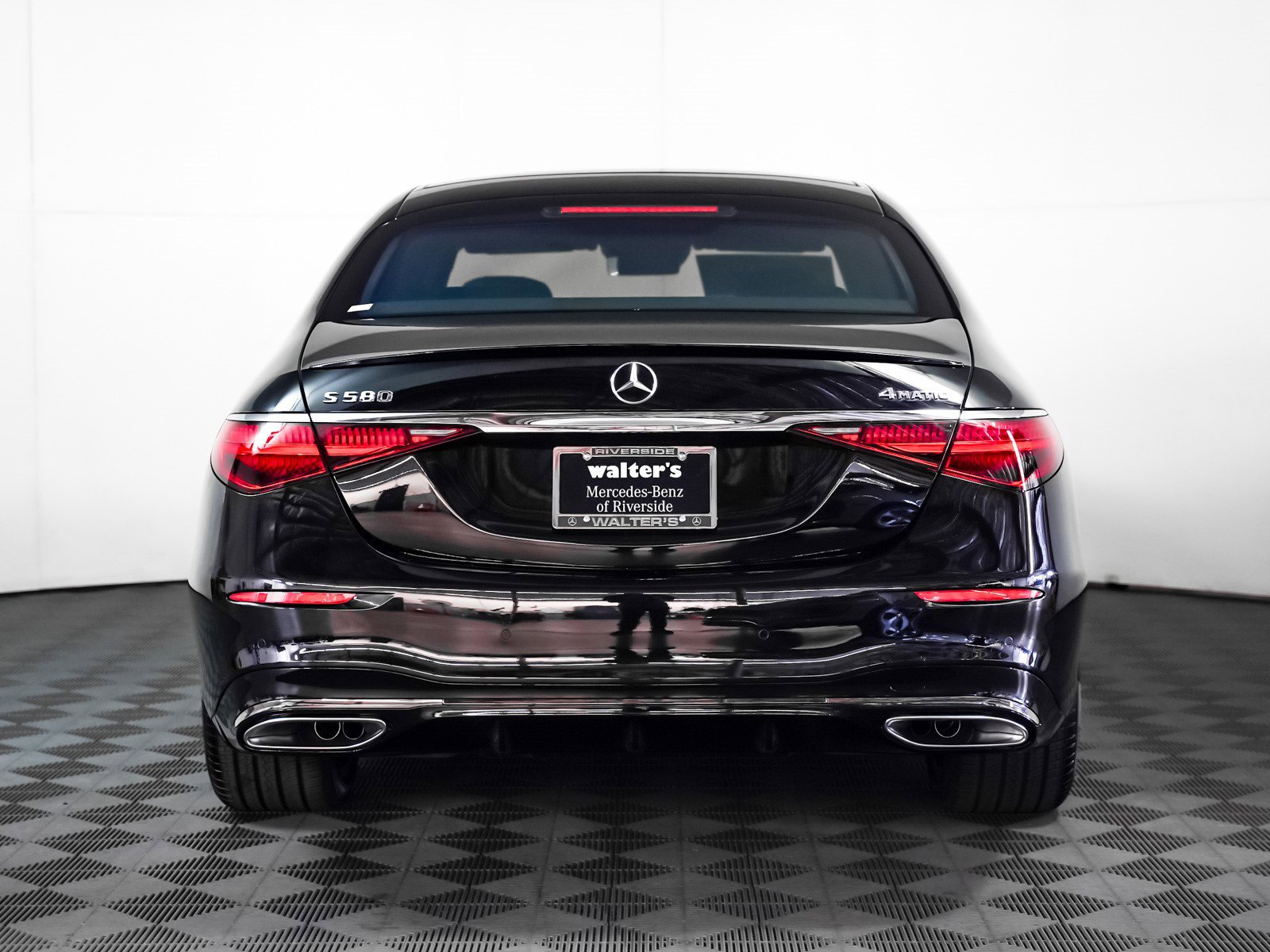New 2025 Mercedes-Benz S 580 4MATIC Sedan image 14
