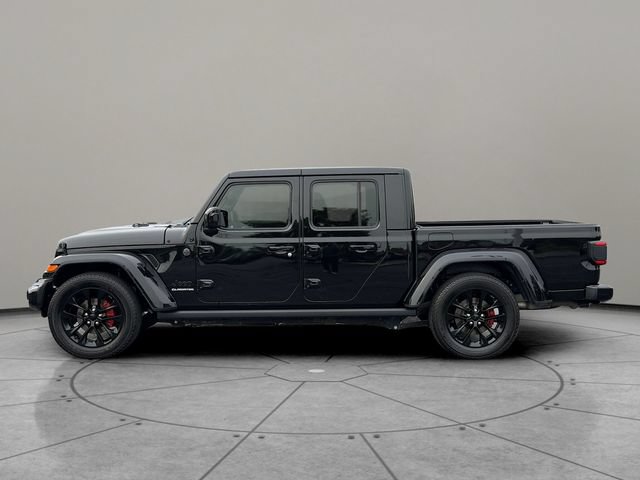 Used 2021 Jeep Gladiator Overland AWD/4WD image 4