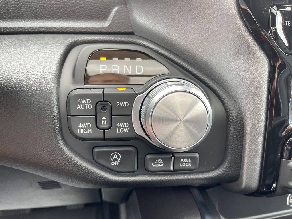New 2025 RAM 1500 Laramie w/ Off Road Group image 29