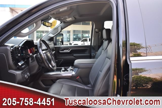 Certified 2024 Chevrolet Silverado 2500 LTZ w/ LTZ Premium Package AWD/4WD image 20