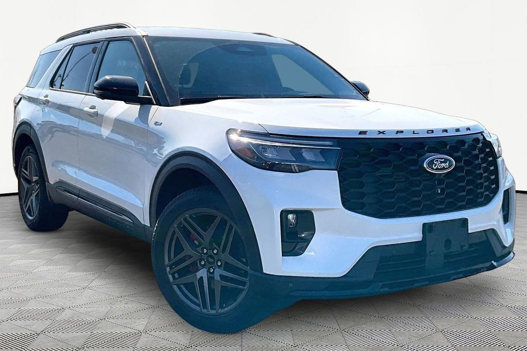 New 2026 Ford Explorer ST-Line