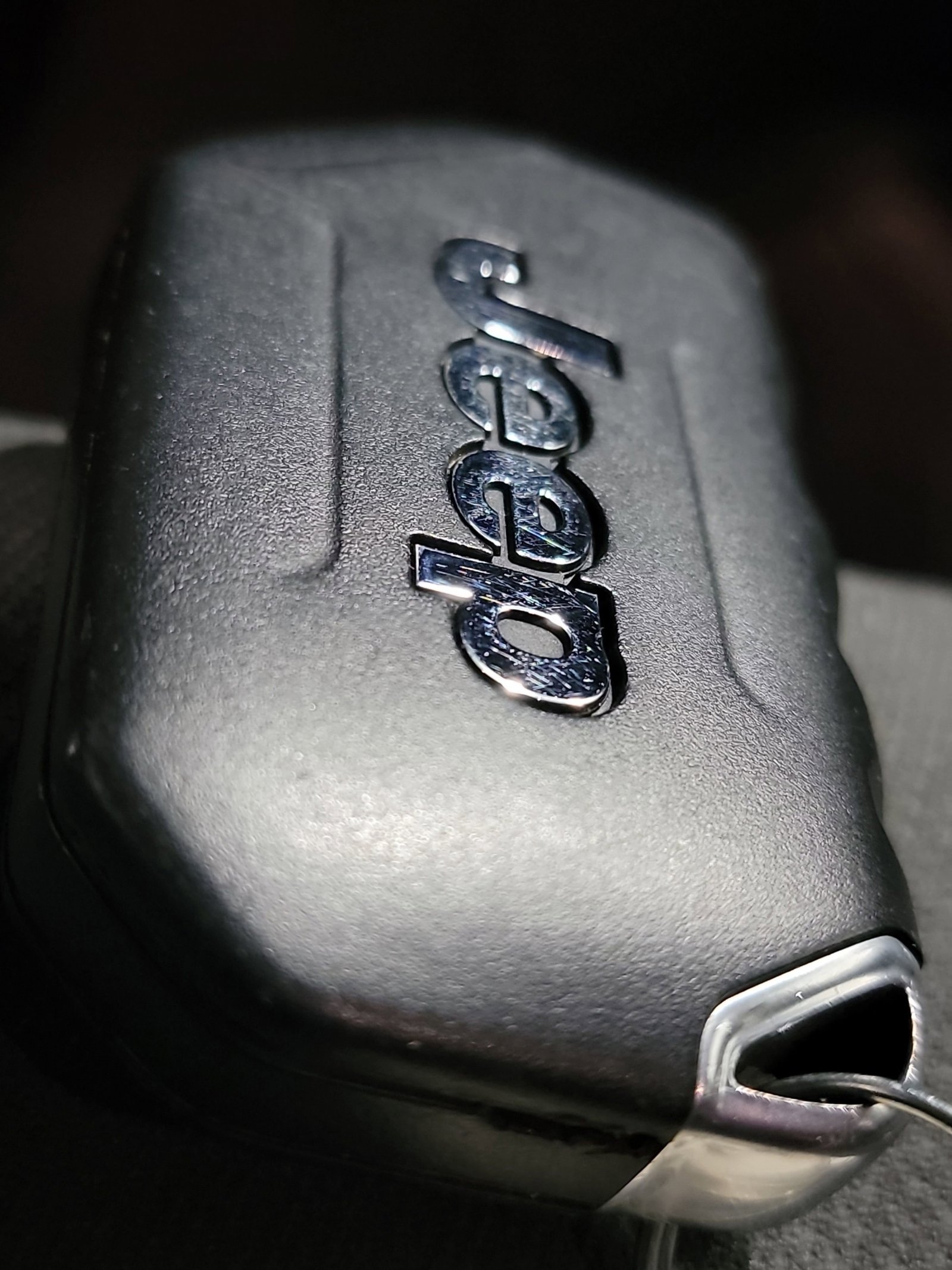 Used 2018 Jeep Wrangler Unlimited Sport image 32