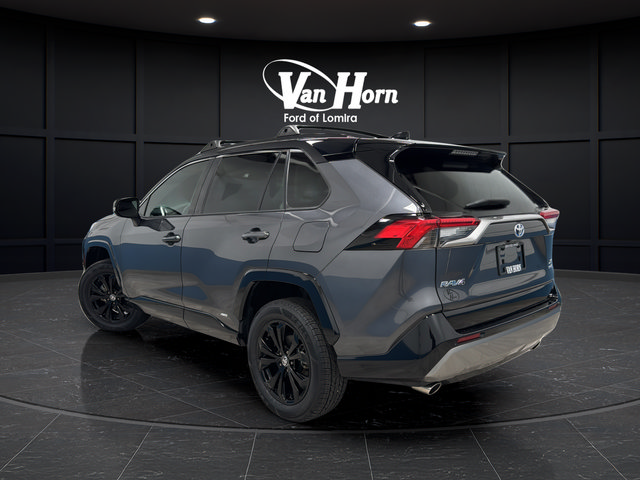 Used 2023 Toyota RAV4 XSE AWD/4WD image 5