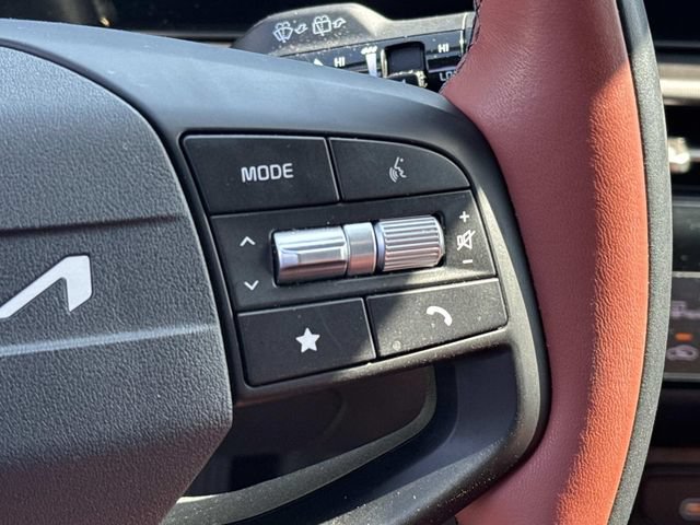 Used 2026 Kia Sportage SX FWD image 30