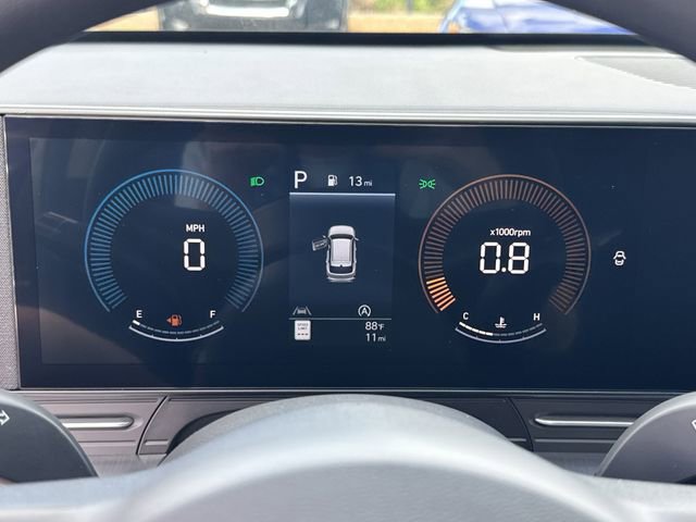 Certified 2025 Hyundai Kona SE image 19