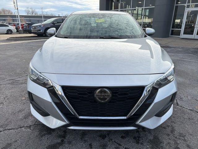 Used 2020 Nissan Sentra SV image 11