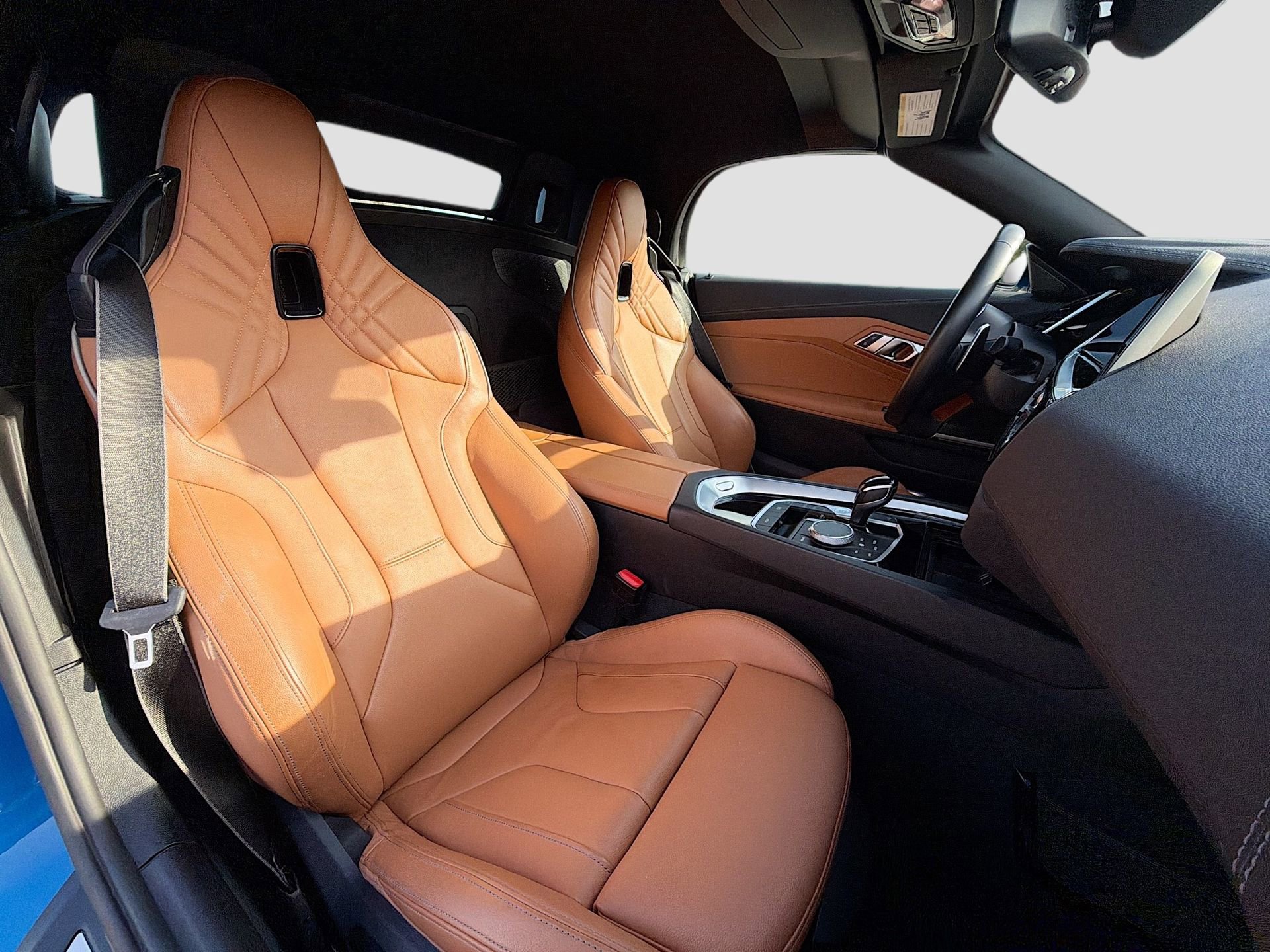 Used 2020 BMW Z4 sDrive30i w/ Premium Package image 16