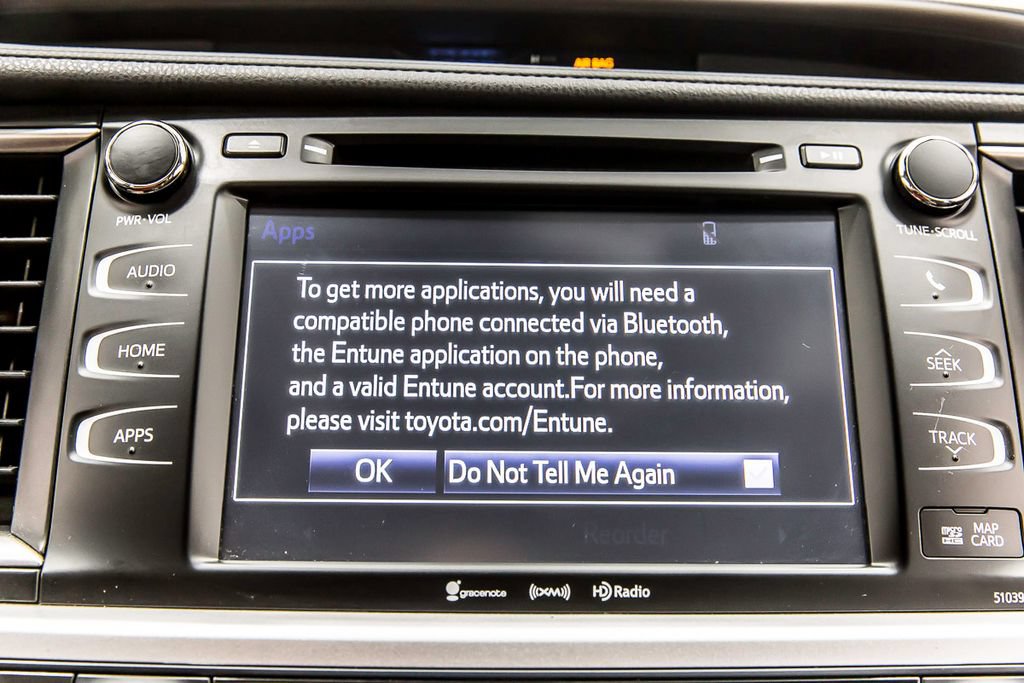 Used 2019 Toyota Highlander XLE AWD/4WD image 21