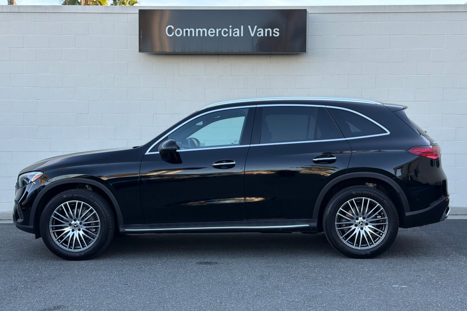 Certified 2025 Mercedes-Benz GLC 300 GLC 300 4MATIC image 7