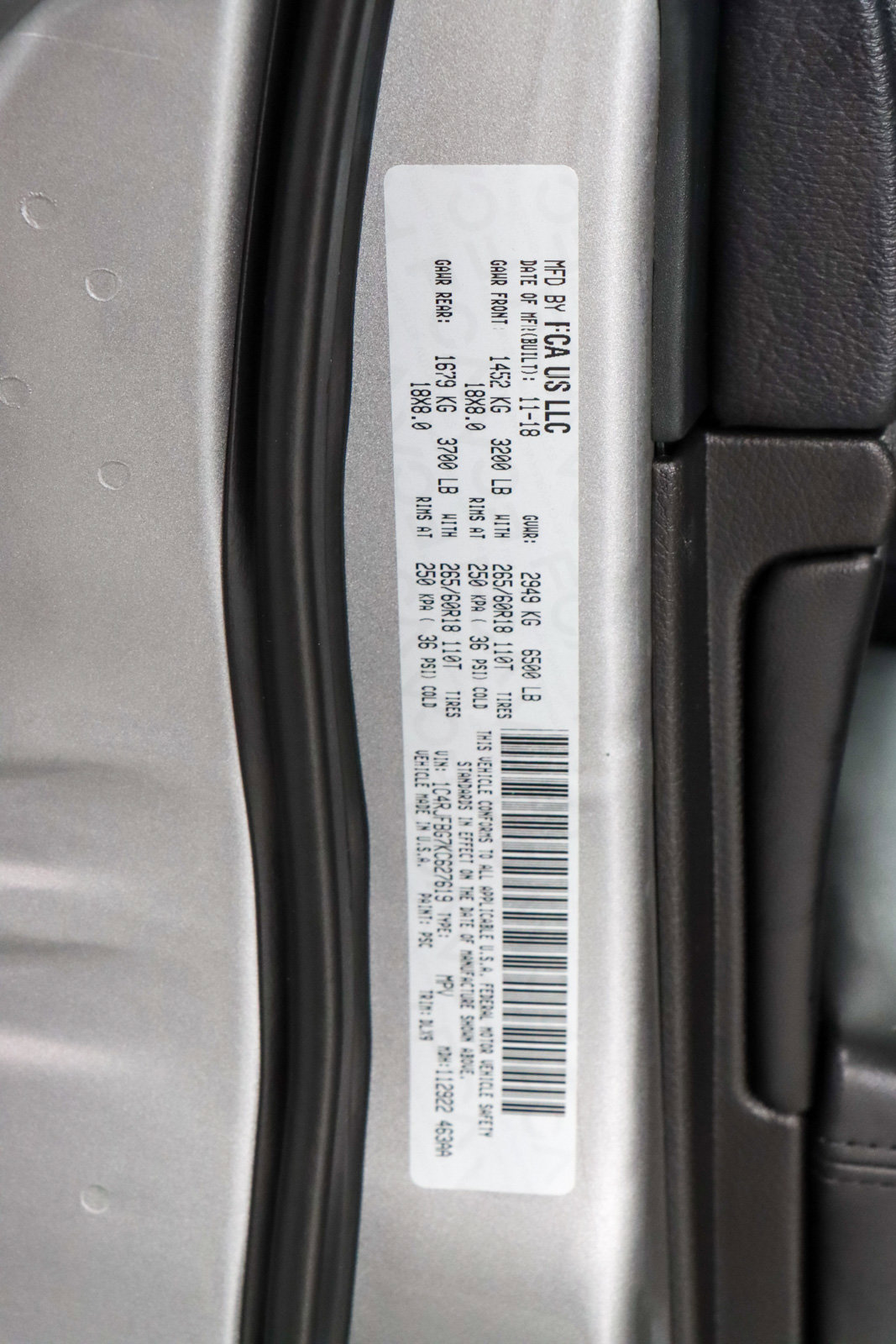 Used 2019 Jeep Grand Cherokee Limited w/ Luxury Group II image 32