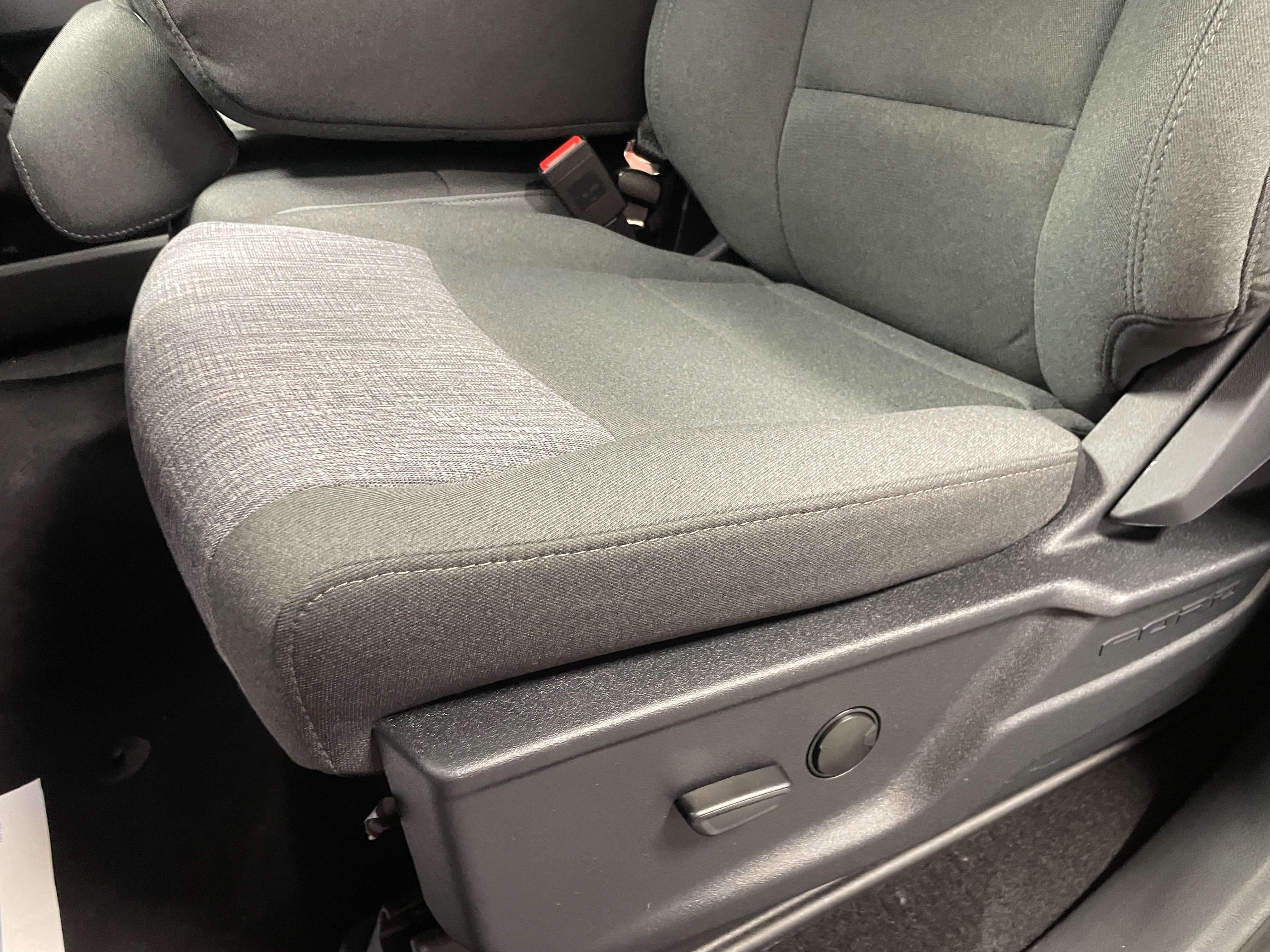 New 2026 Ford F350 XLT w/ FX4 Off-Road Package image 21