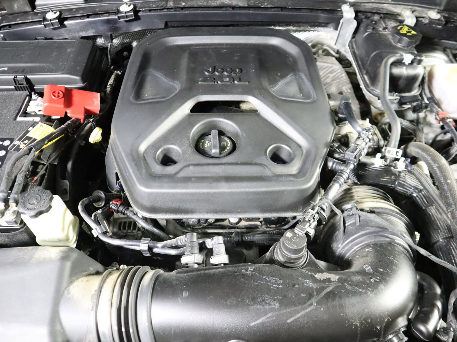 Used 2024 Jeep Wrangler Sport S image 27