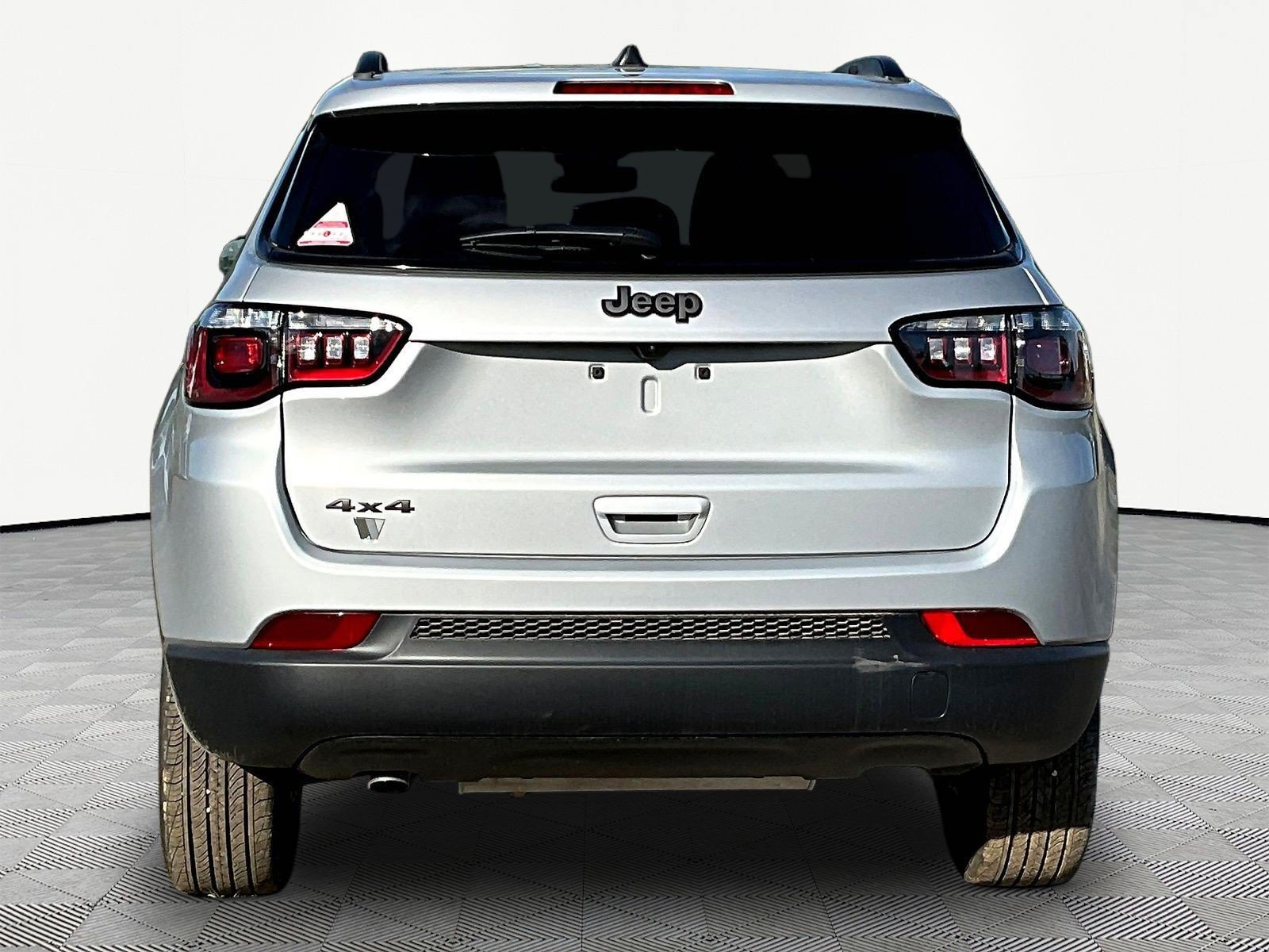 New 2026 Jeep Compass Latitude AWD/4WD image 5