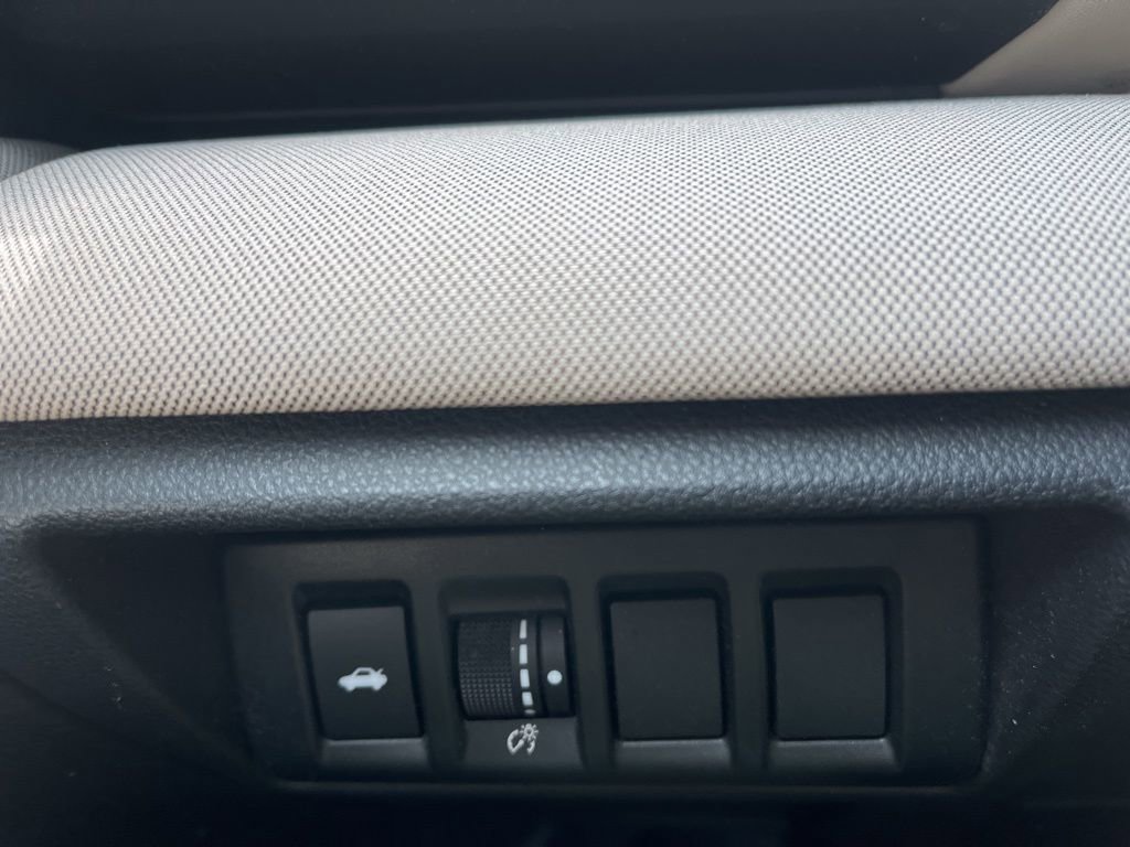 Used 2020 Subaru Legacy Premium image 18