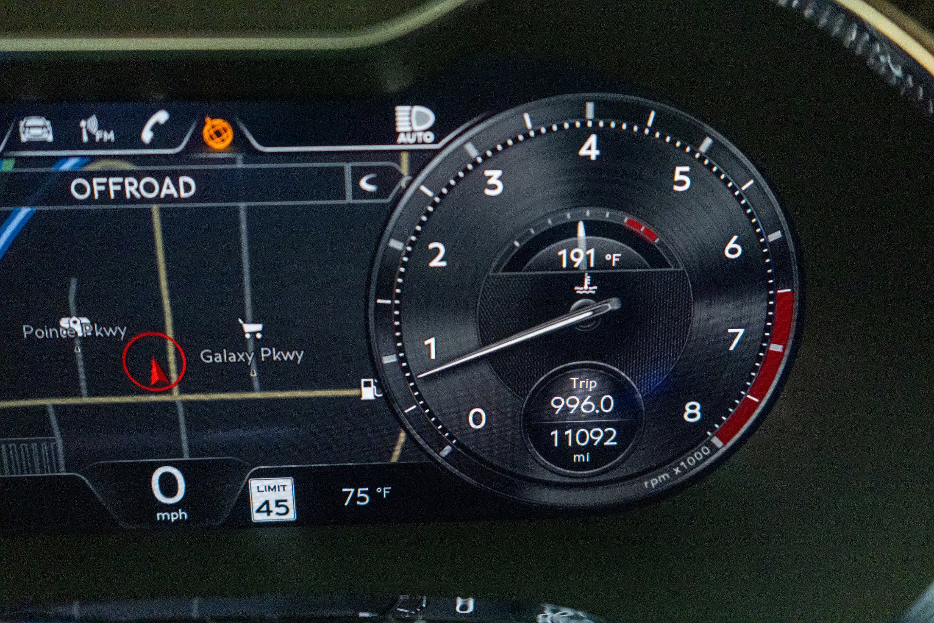 Used 2023 Bentley Continental GT V8 image 22