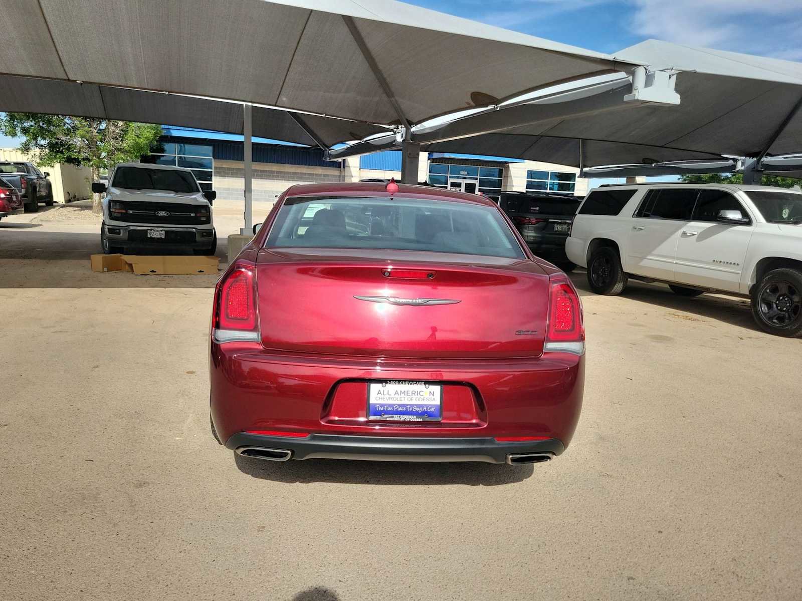 Used 2021 Chrysler 300 Touring w/ Sport Appearance Package RWD image 7