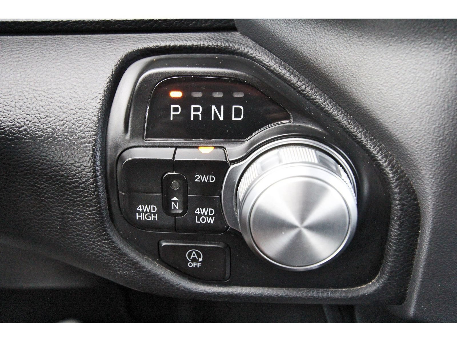Used 2024 RAM 1500 Laramie AWD/4WD image 21