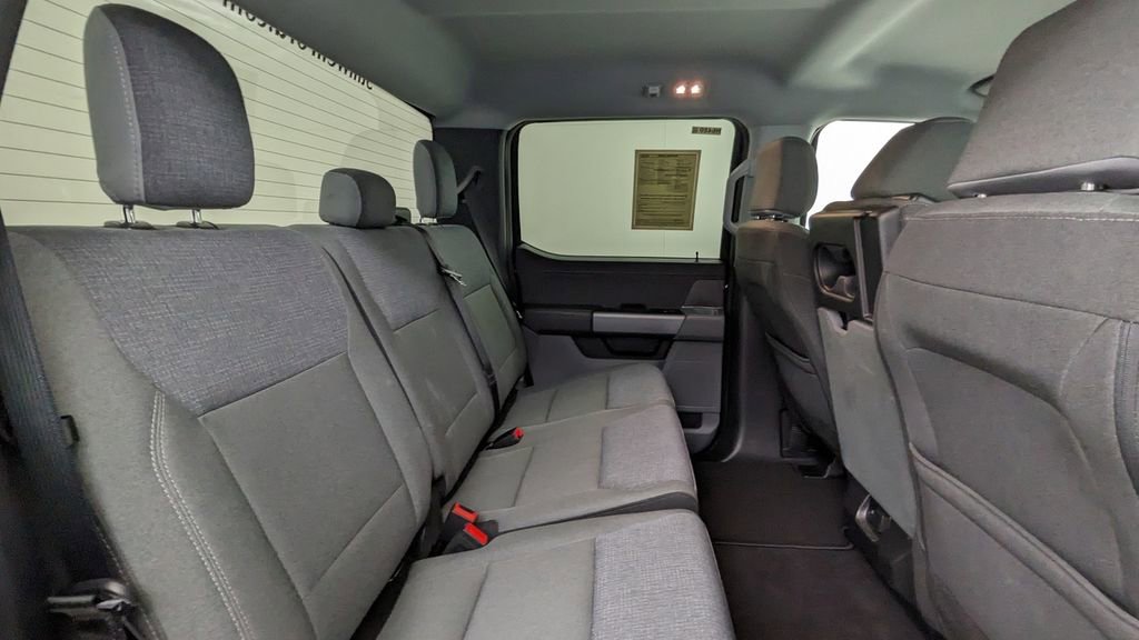 Certified 2025 Ford F150 XLT w/ Equipment Group 301A Standard image 34