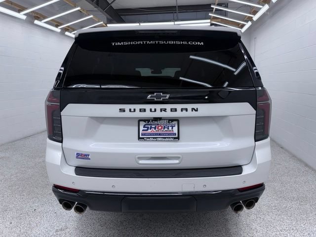 Used 2025 Chevrolet Suburban Z71 AWD/4WD image 3