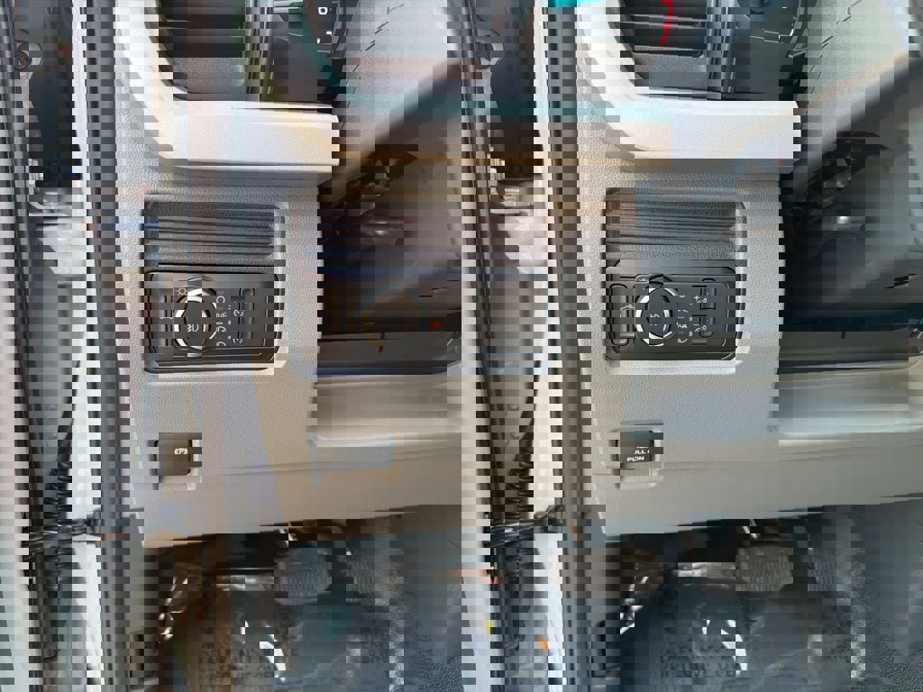 New 2026 Ford F250 XL w/ 360-Degree Camera Package image 23