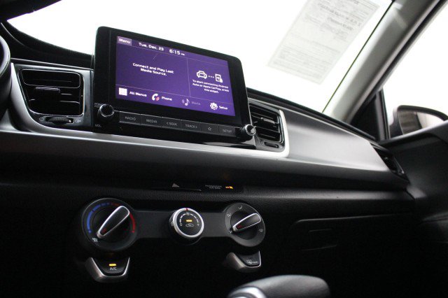Used 2021 Kia Rio S image 16