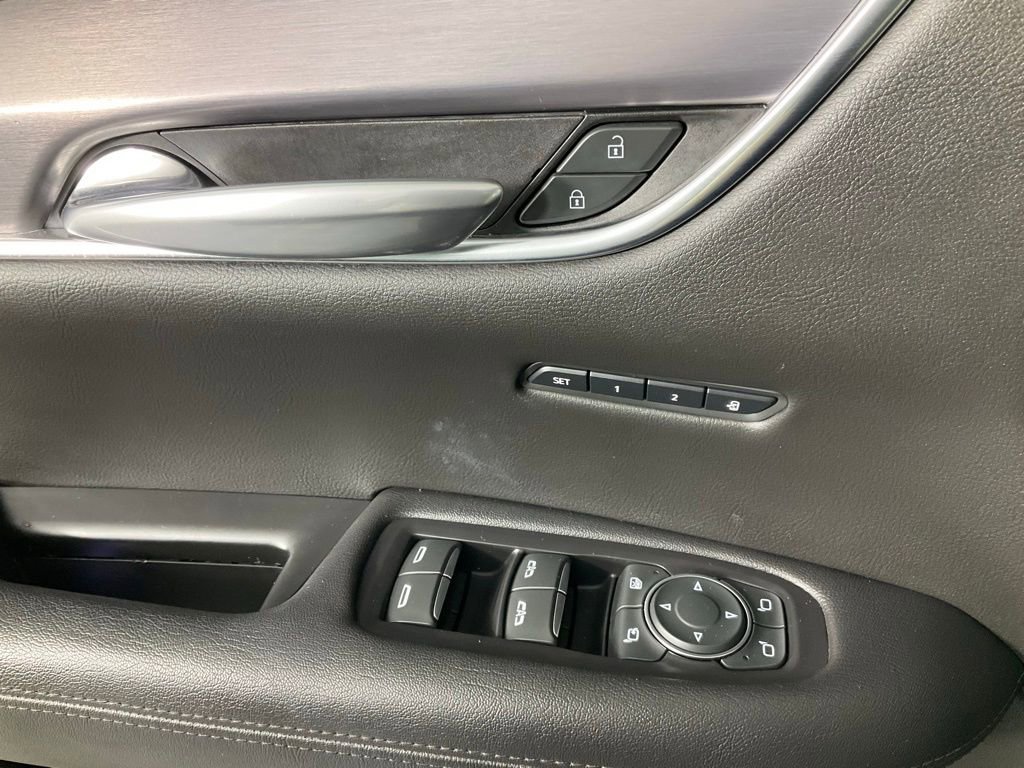 Used 2019 Cadillac XT5 Luxury image 14