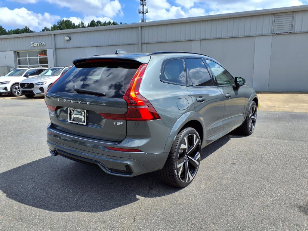 New 2026 Volvo XC60 T8 Ultra image 3