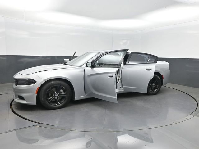 Used 2021 Dodge Charger SXT w/ Leather Interior Group RWD image 35